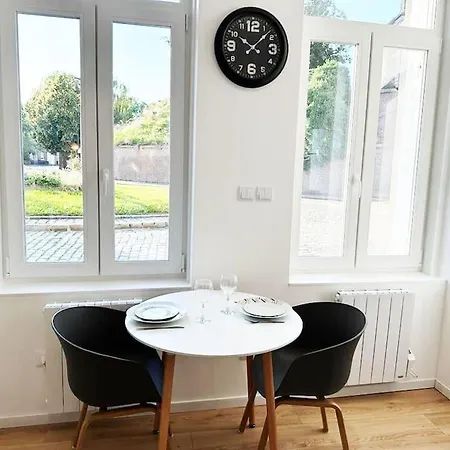 Lerelaisdodile_qsl * Maison * Hypercentre * Free Wifi Apartment *